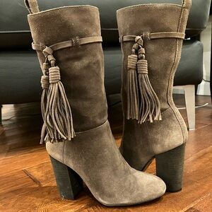 Vince Camuto Suede Boots with Tassels size 5.5 womens
